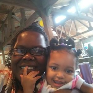 Meet your Posher, Sherry